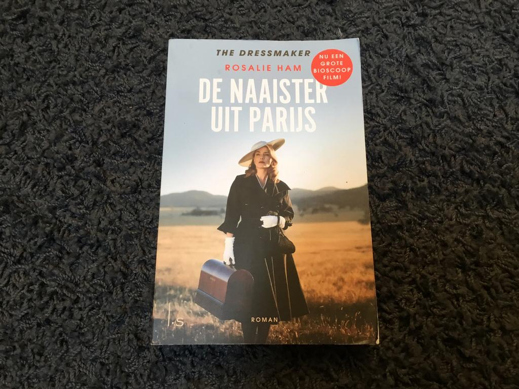 De naaister uit Parijs  Rosalie Ham, Ophalen of Verzenden, Zo goed als nieuw