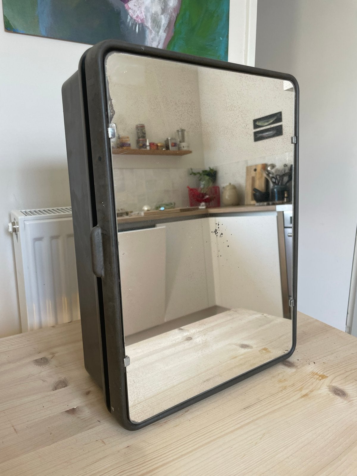 Vintage bakeliet medicijnkastje - retro '50/'60, Ophalen, Rechthoekig, Minder dan 50 cm, Minder dan 100 cm