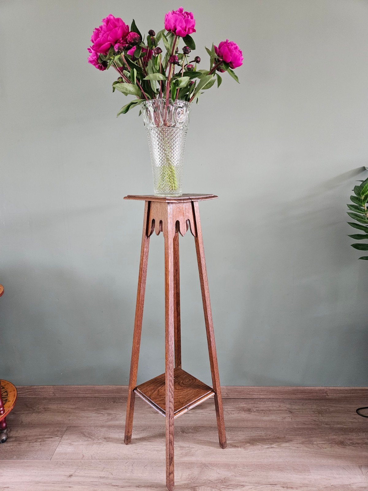 Antieke houten plantentafel / piedestal,  hoog model, Ophalen