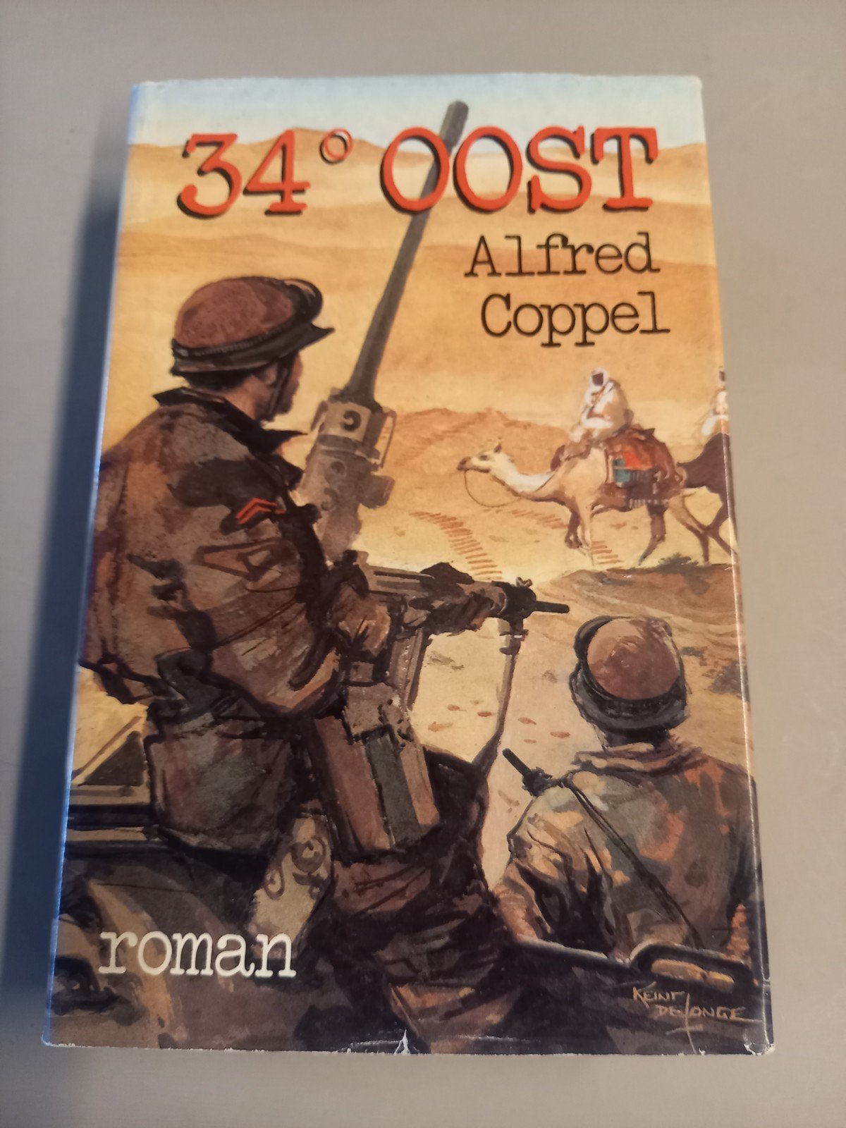 34 Oost - Alfred Coppel - Spannende roman, Ophalen of Verzenden, Gelezen, Alfred Coppel, Nederland