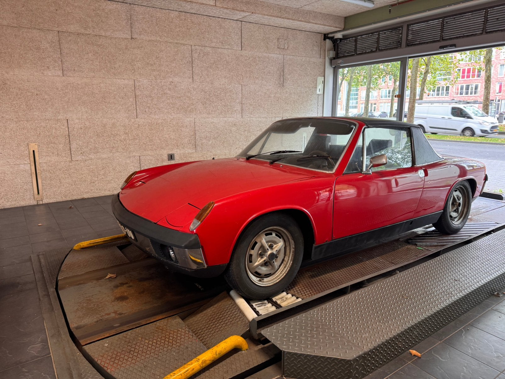 Porsche 914 1972 Nederlands kenteken/zeer lage km stand, Achterwielaandrijving, 4 cilinders, Cabriolet, Origineel Nederlands