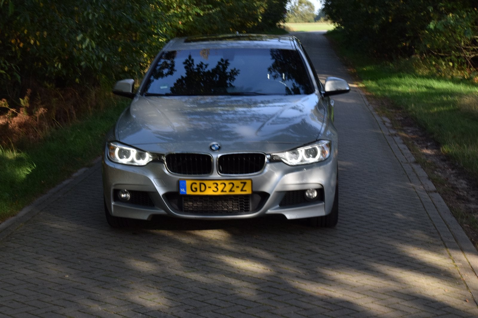 BMW 3-Serie 3.0 I 335 AUT 2015 Grijs, Auto's, Automaat, Achterwielaandrijving, Zwart, Particulier