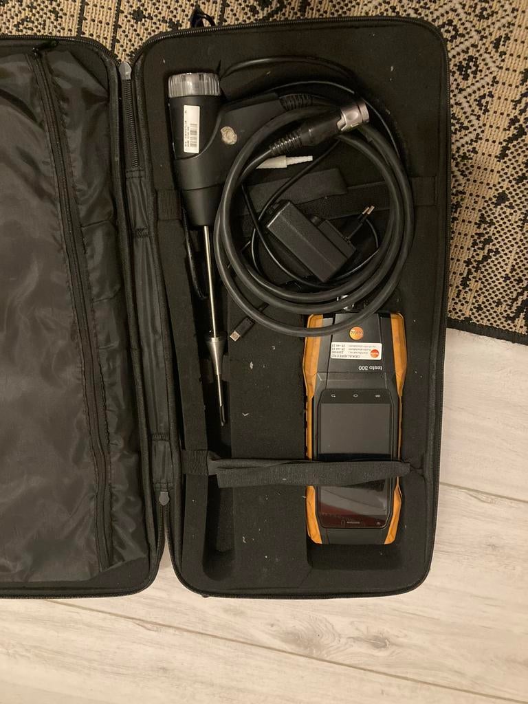 Testo 300 Rookgasanalyzer - moet gekalibreerd worden, Ophalen of Verzenden, Gebruikt, Overige meters