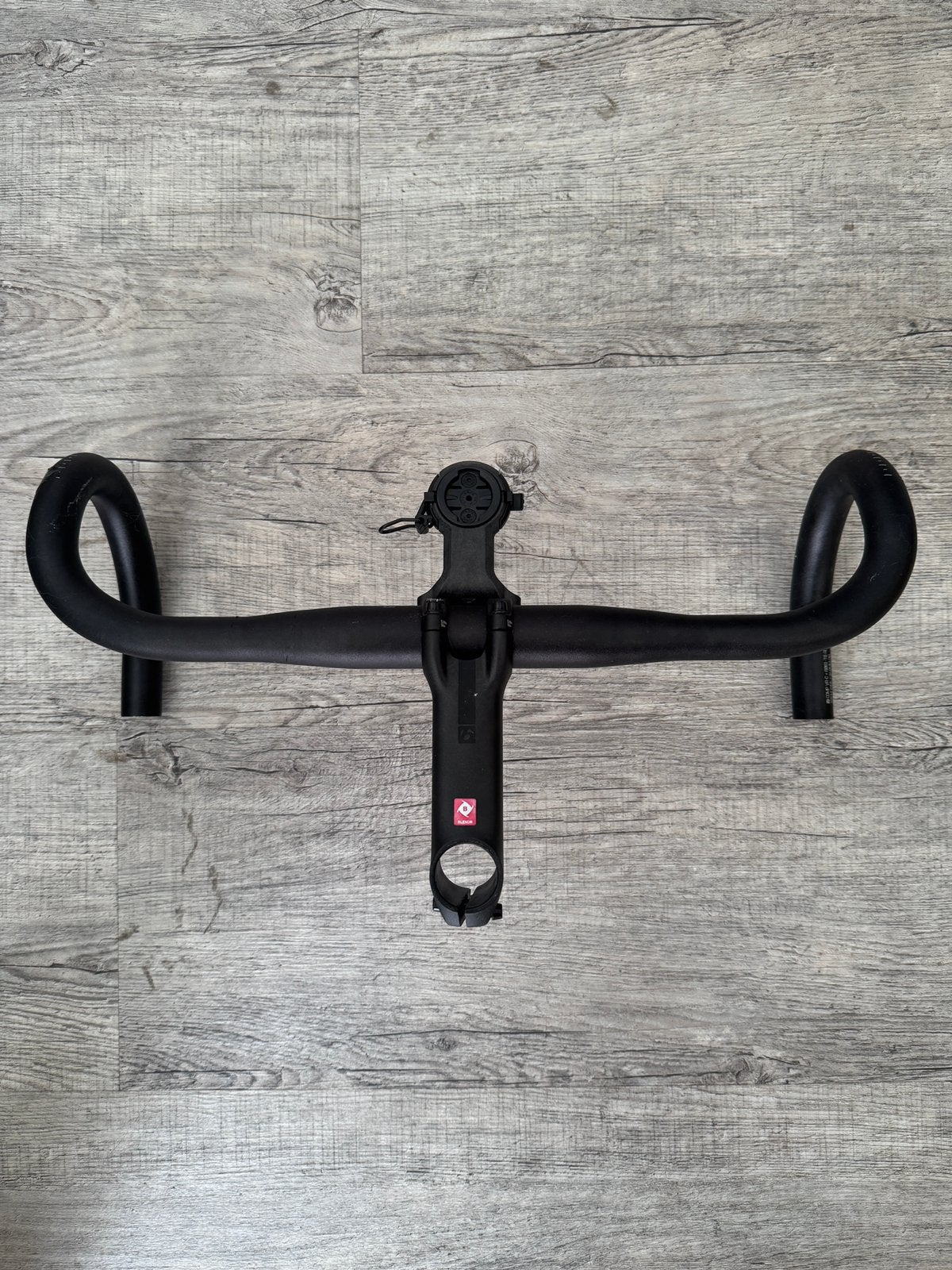 Bontrager fietsstuur met HideMyBell, Fietsen en Brommers, Stuur, Ophalen of Verzenden, Zo goed als nieuw, Aluminium