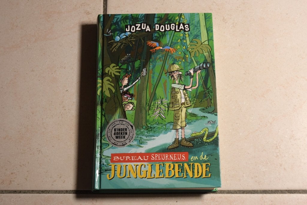 Bureau Speurneus en de junglebende / Jozua Douglas, Ophalen of Verzenden, Zo goed als nieuw, Fictie algemeen