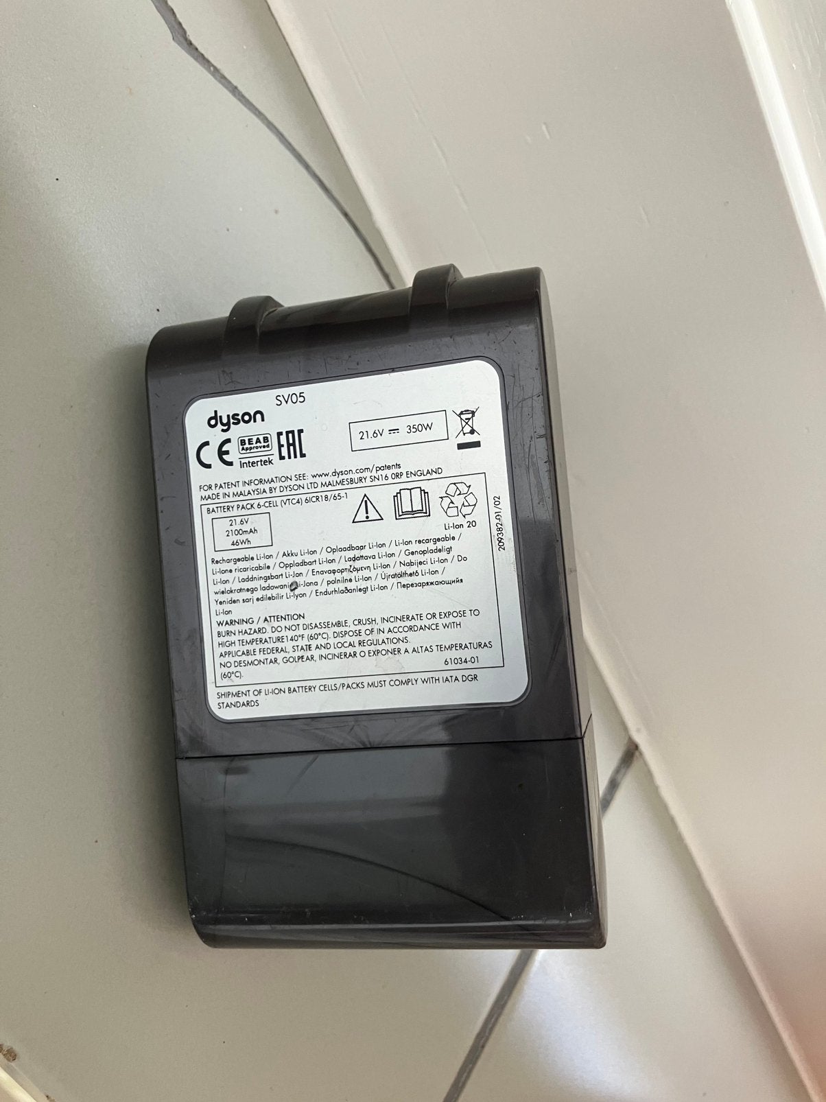 Defecte accu batterij Dyson SV05 voor de handige Harry, Ophalen of Verzenden, Niet werkend, Kruimeldief, Dyson