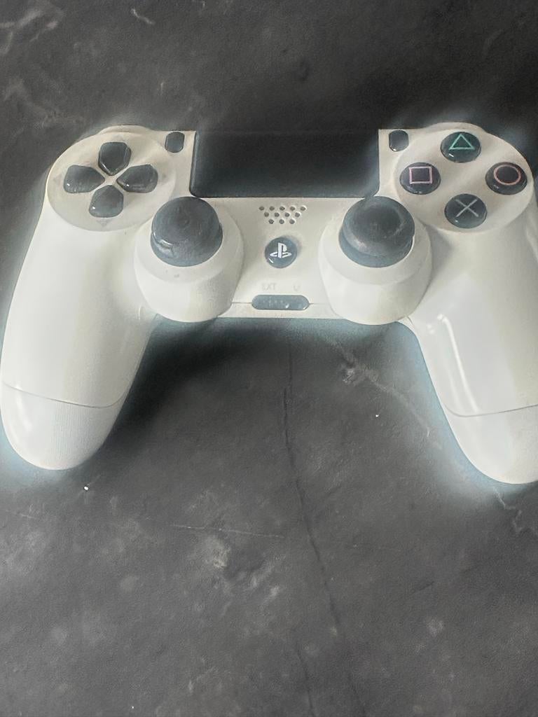 Witte PlayStation 4 Controller - Gebruikt, Spelcomputers en Games, Spelcomputers | Sony PlayStation Consoles | Accessoires, Gebruikt