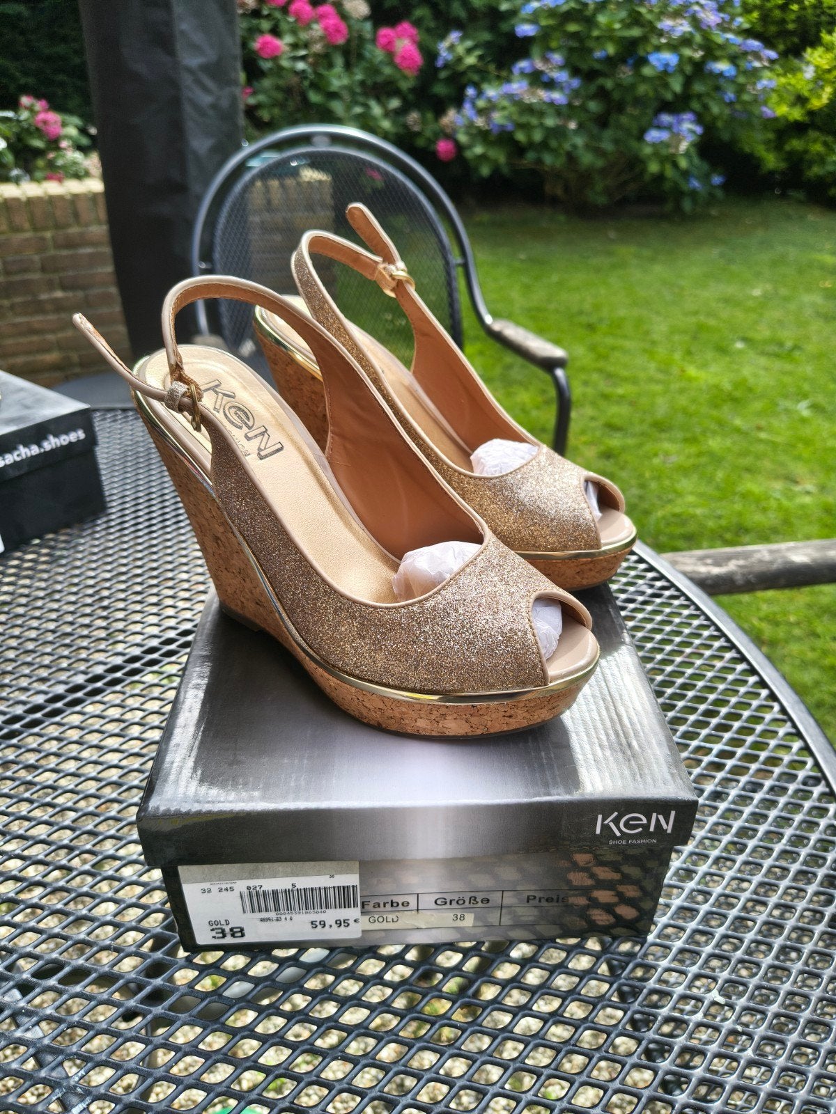 Ken Fashion gouden glitter peeptoe sleehakken, maat 38, Kleding | Dames, Overige kleuren, Zo goed als nieuw, Ken Fashion, Sandalen of Muiltjes