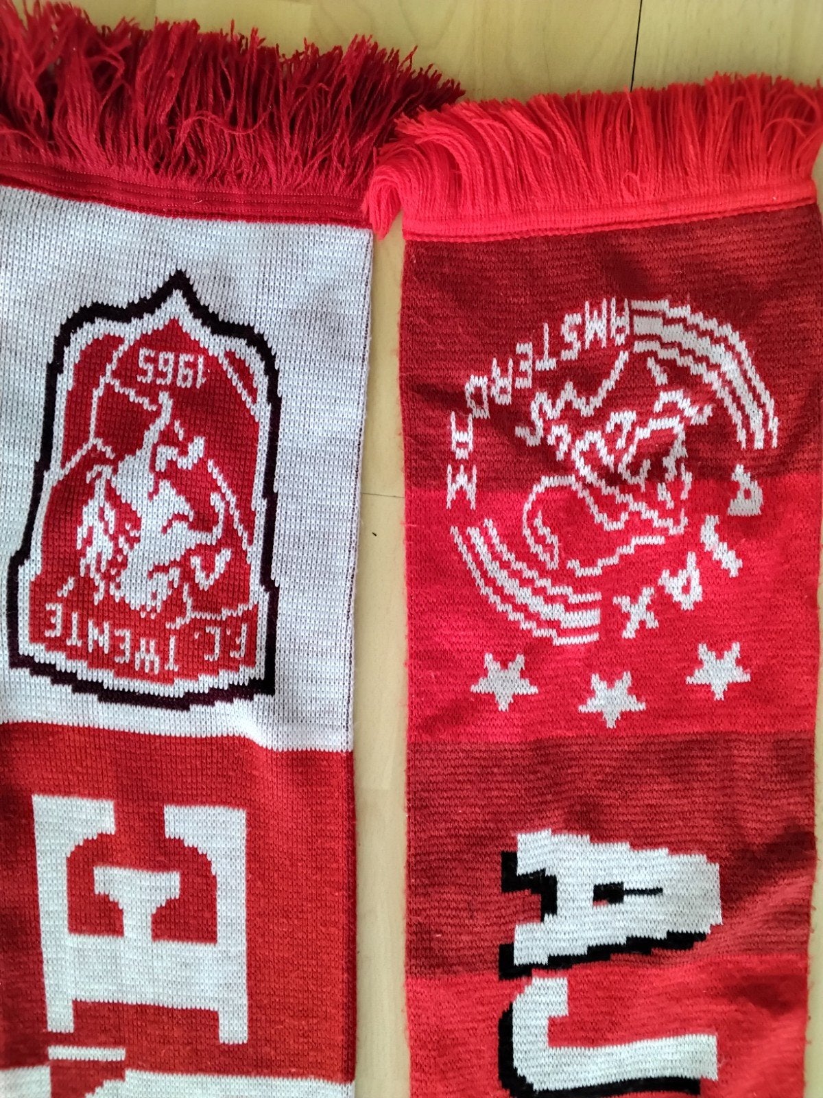 voetbalsjaal, Verzamelen, Sportartikelen en Voetbal, Ophalen of Verzenden, Zo goed als nieuw, F.C. Twente, Vaantje of Sjaal