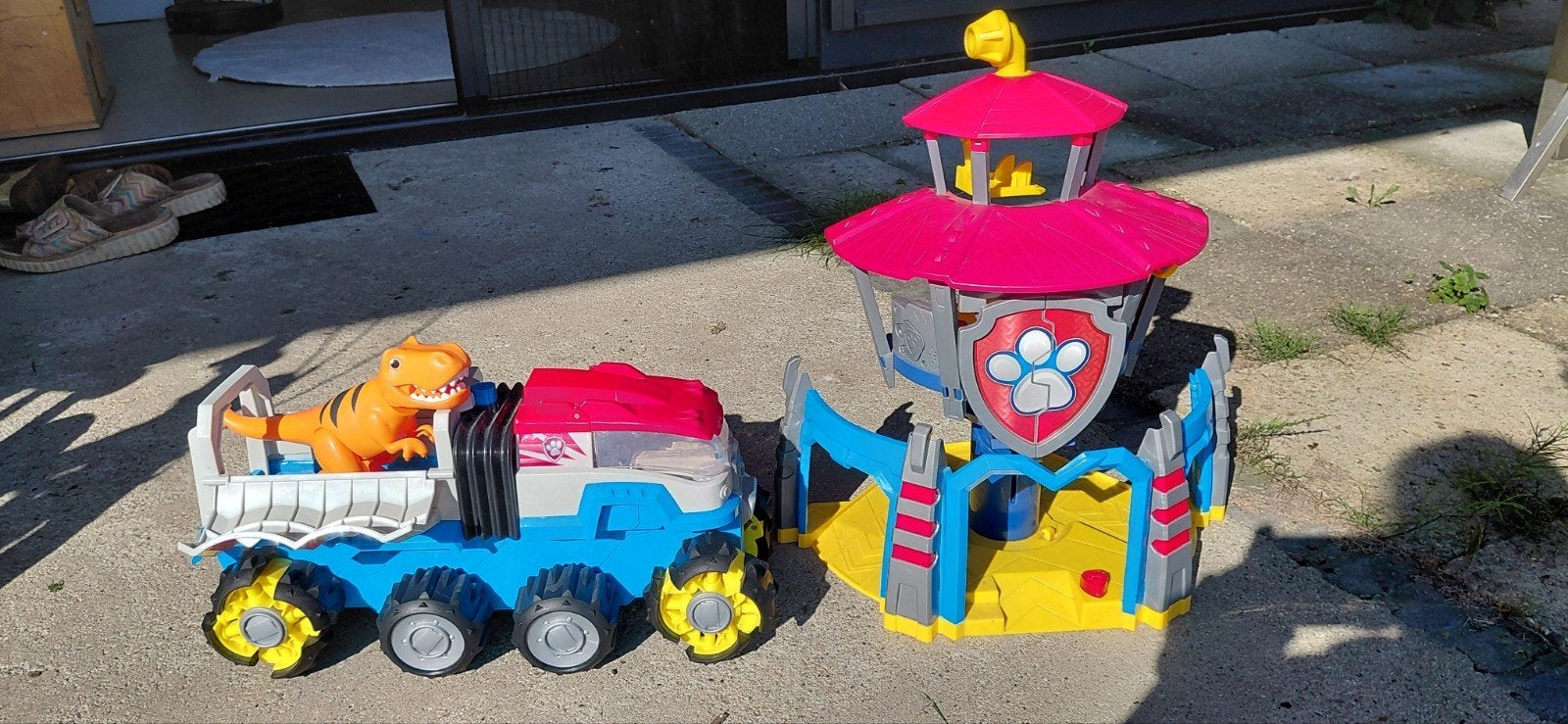 paw patrol dino patroller en uitkijktoren, Kinderen en Baby's, Ophalen, Gebruikt