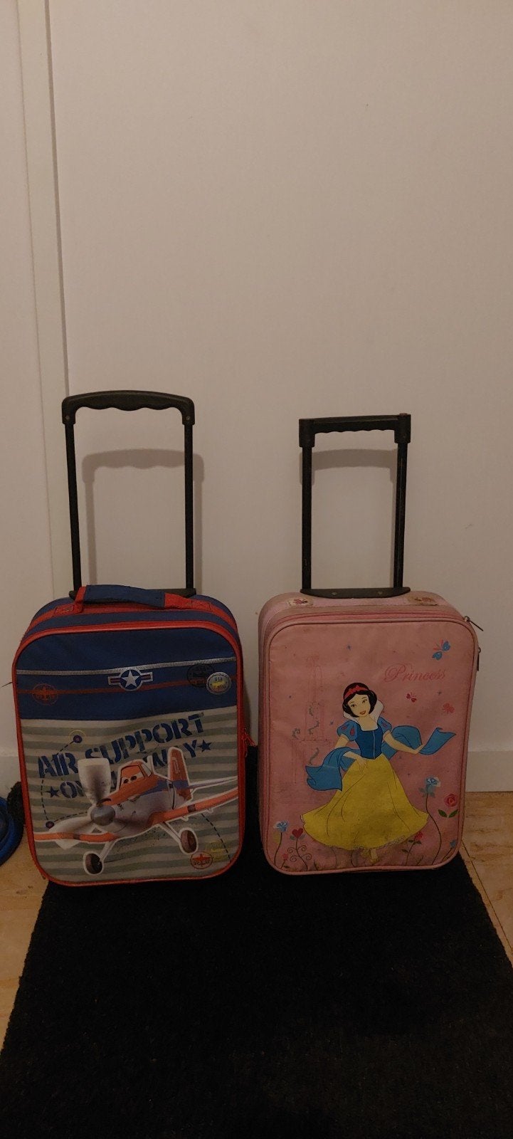 Gratis 2 koffers, Ophalen, Hard kunststof, Minder dan 50 cm