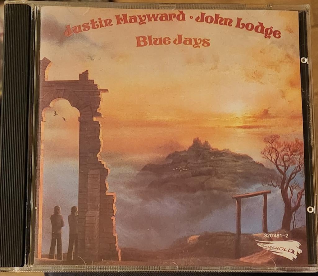 CD Justin Hayward & John Lodge 1987 Blue Jays KRASVRIJ, Ophalen of Verzenden, Zo goed als nieuw, Poprock