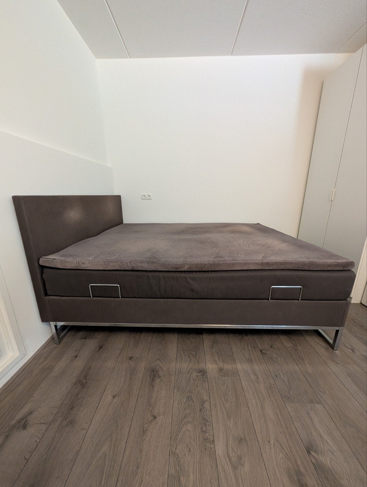 Tempur 160x200 2-persoonsbed met topper en hoofdbord, Huis en Inrichting, Slaapkamer | Bedden, Ophalen, Tweepersoons, 200 cm, 160 cm