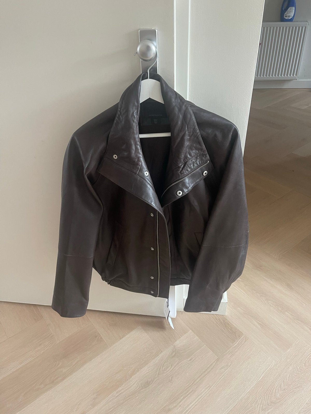 Zara Leren Bomberjack - Maat S - Nieuw met kaartjes, Ophalen of Verzenden, Nieuw, Maat 36 (S), Bruin