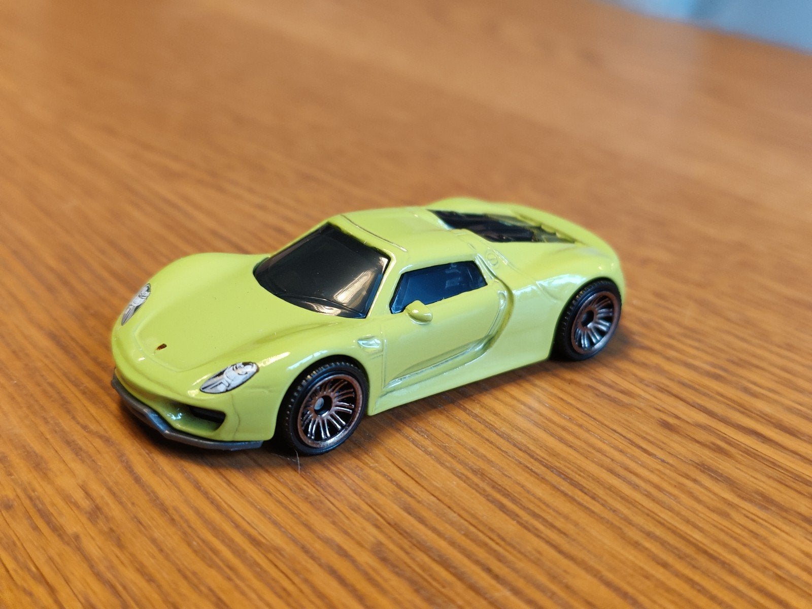 Matchbox Porsche 918, Ophalen of Verzenden, Zo goed als nieuw, Auto