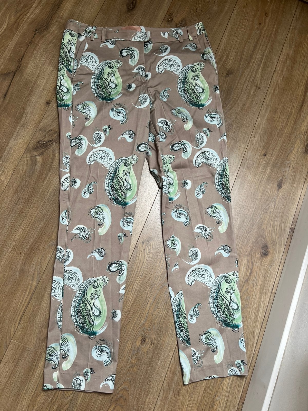 Broek van Gustav maat 38 met de prijskaart, Maat 38/40 (M), Overige kleuren, Nieuw, Ophalen of Verzenden