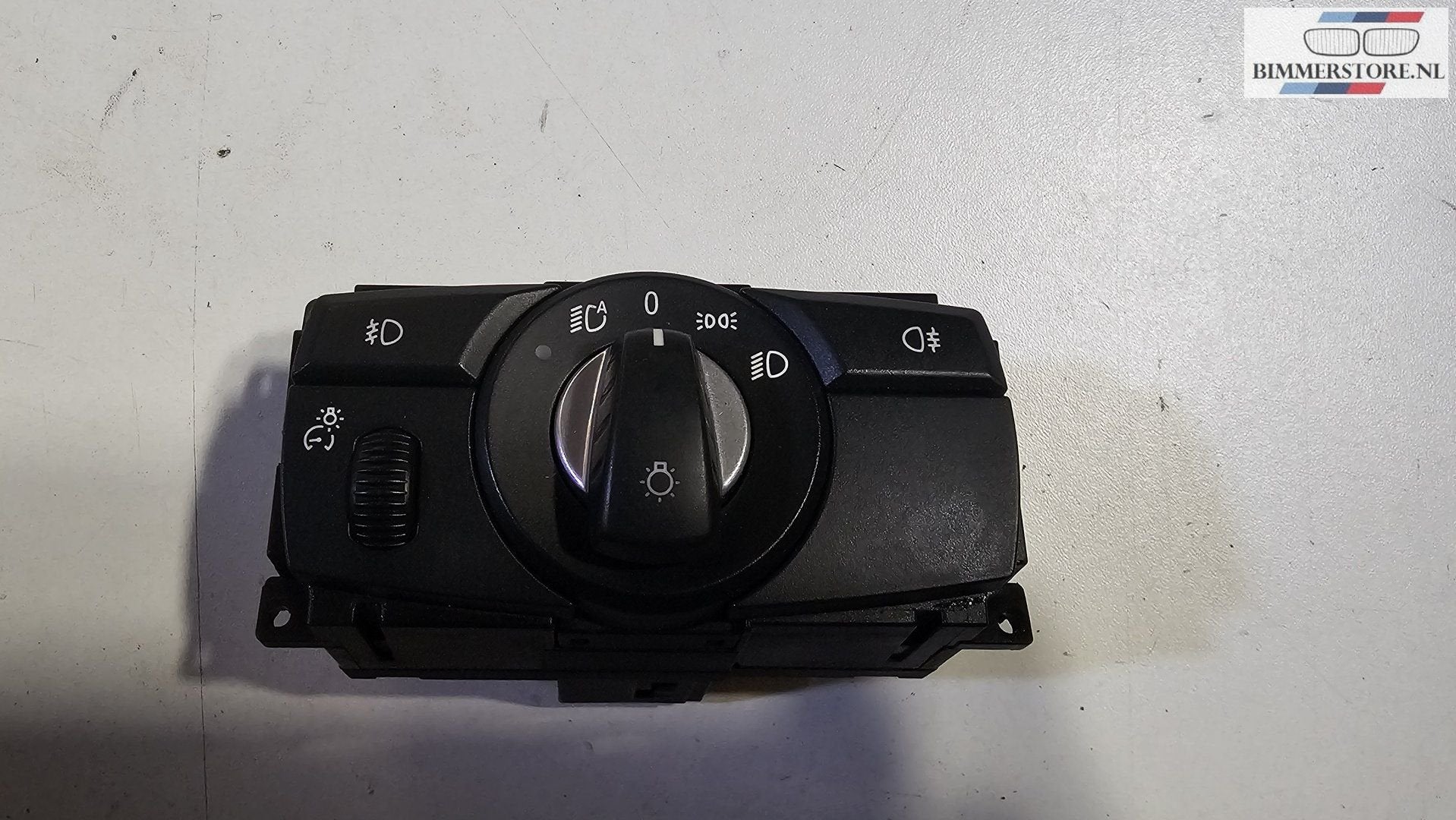 Lichtschakelaar chroom rond BMW 5 serie E60 E61 LCi X5 E70 X, Auto-onderdelen, Gebruikt, -, -, Ophalen of Verzenden