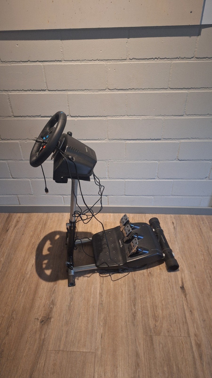 Logitech G29 Racestuur en Pedalen met Wheel Stand Pro, Ophalen, Racestuur, PlayStation, Zo goed als nieuw