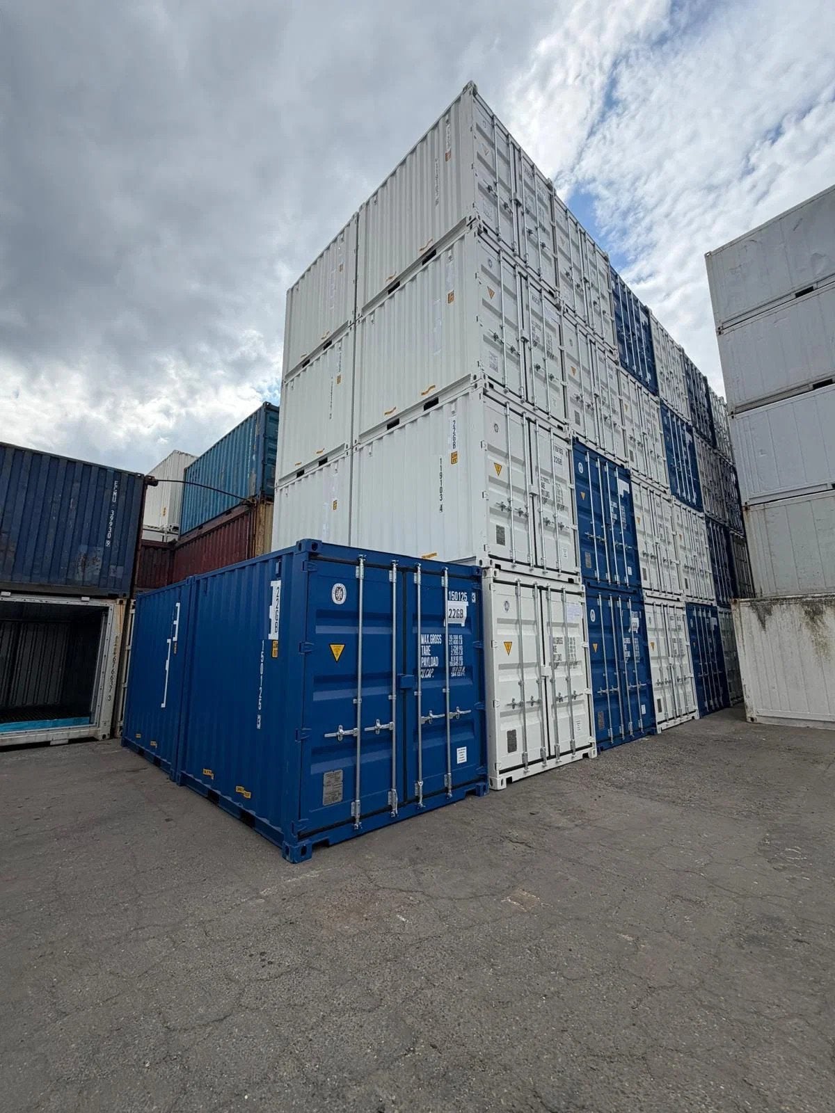 VERNOOY 10FT 8.6 NIEUW RAL9010 en RAL5010