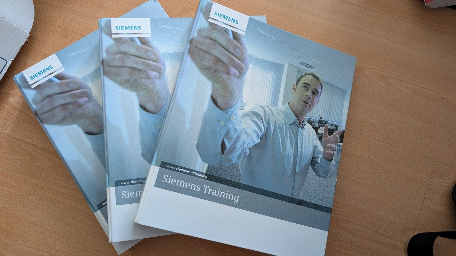 Siemens SIMATIC S7 TIA System Course & Training Boeken, Ophalen of Verzenden, Zo goed als nieuw, Siemens, Beta