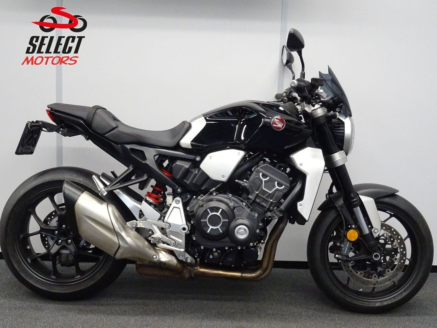 PRACHTIGE HONDA CB 1000 R ABS CB1000R (2018), HONDA, 4 cilinders, Motorrijbewijs A, Onbekend