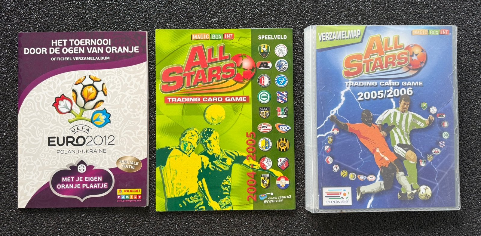 Verzameling Voetbalplaatjes card albums Panini + All Stars, Boeken, Ophalen, Plaatjesalbum