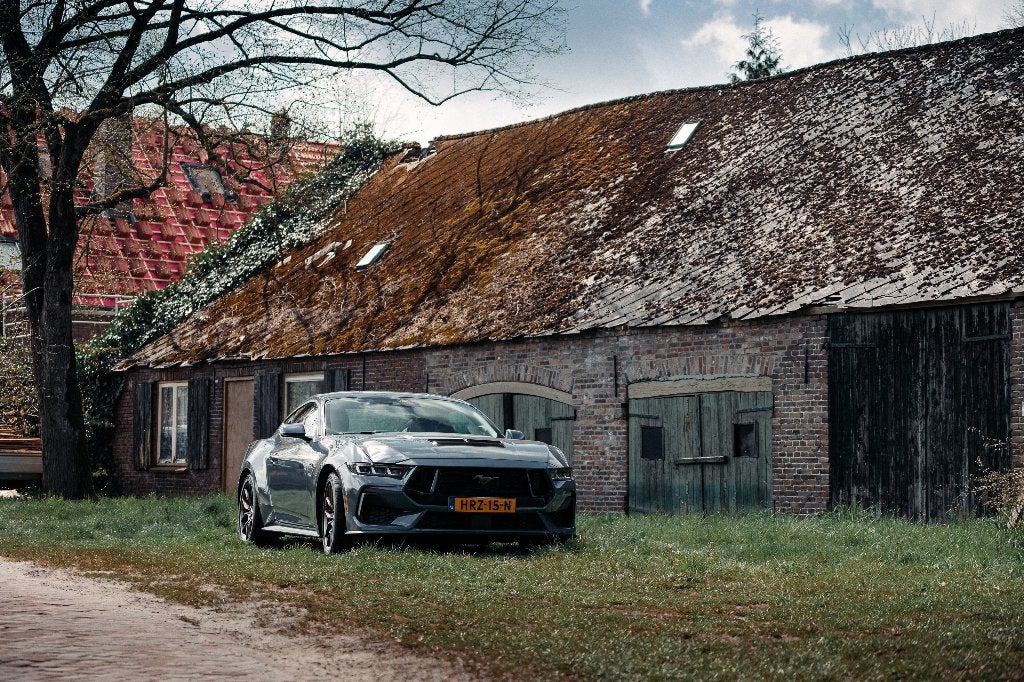 Ford Mustang GT 5.0 V8 480PK | Handbak | Vapor Blue | Bronze, 1716 kg, Achterwielaandrijving, 5000 cc, Leder