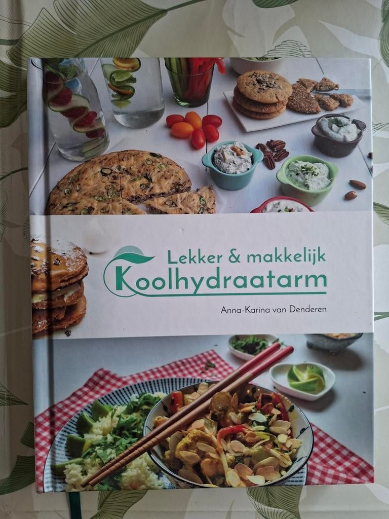 Lekker & Makkelijk Koolhydraatarm Kookboek - Anna-Karina, Boeken, Kookboeken, Gezond koken, Ophalen of Verzenden, Hoofdgerechten