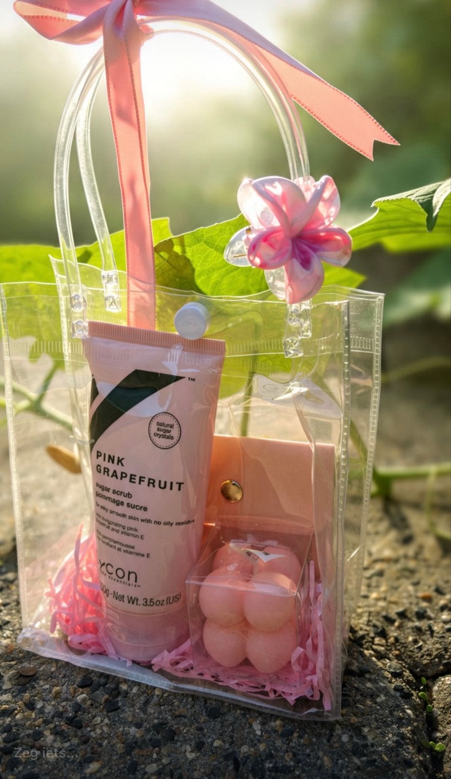 Verwenpakket: Peeling Zeep, Houten Kam & Hamamdoek, Ophalen of Verzenden, Nieuw, Bad & Douche