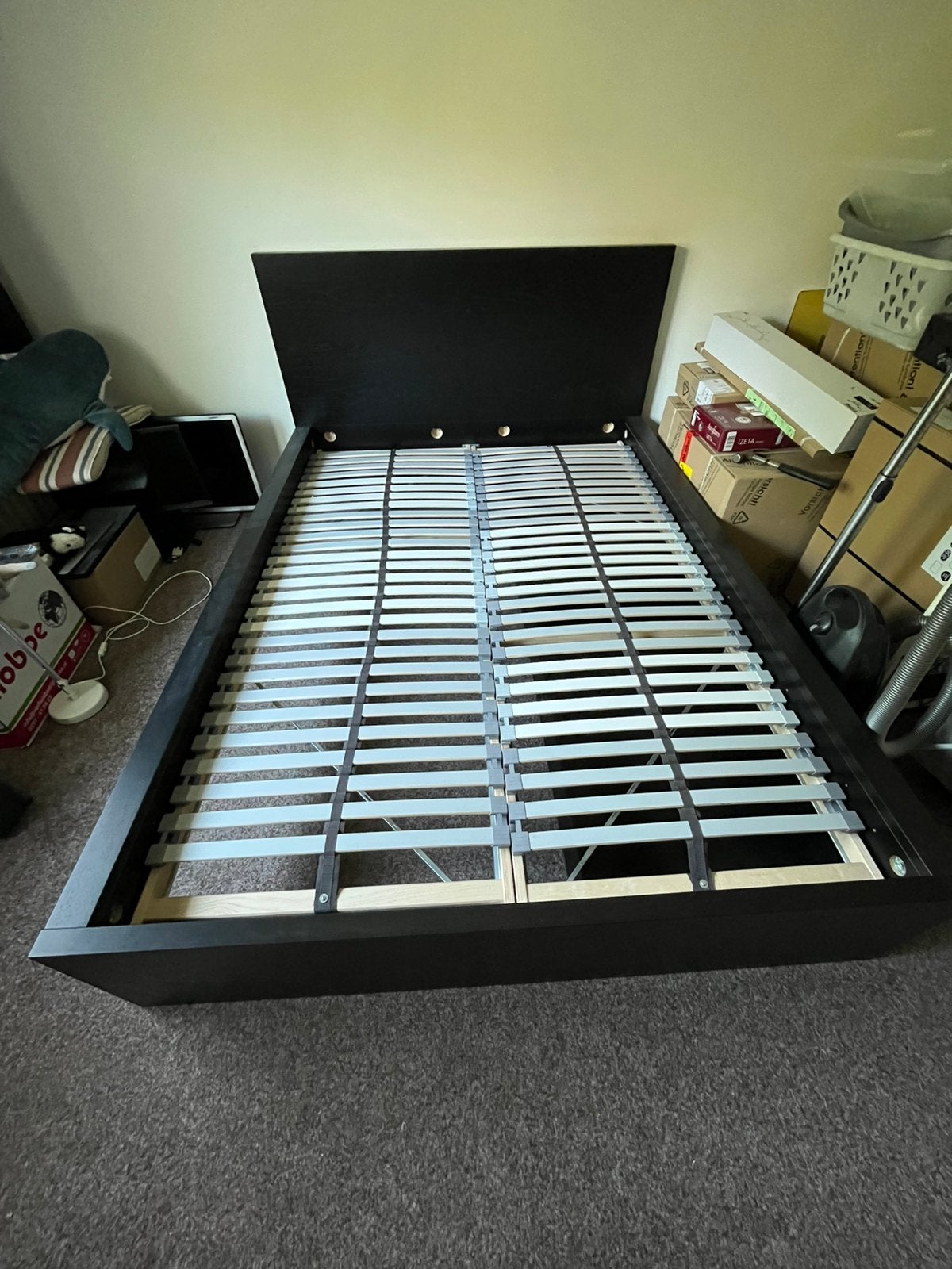 2 persoons lattenbodem bed Ikea te koop, Ophalen, Zwart, Tweepersoons, 140 cm