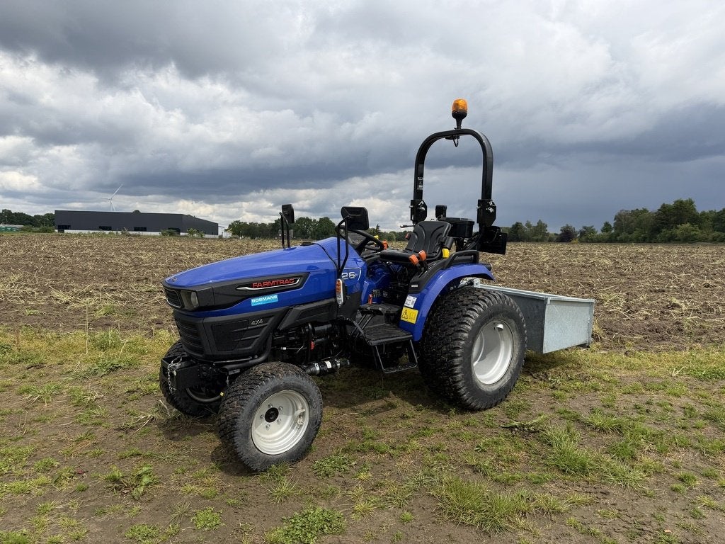 Farmtrac FT26 HST minitractor DEMO 2026 38 uur incl grondbak, Zakelijke goederen, Overige merken, Tot 2500