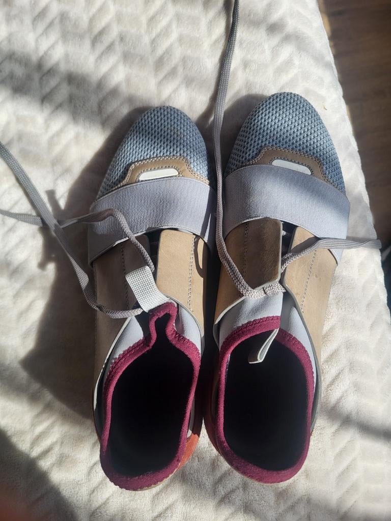 Balenciaga schoenen maat 36 - zo goed als nieuw, Kinderen en Baby's, Kinderkleding | Schoenen en Sokken, Ophalen of Verzenden