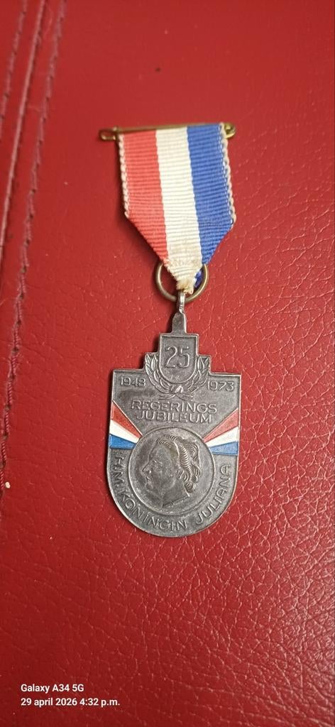 Medaille 25-jarig Regeringsjubileum Koningin Juliana, Ophalen of Verzenden, Overige materialen