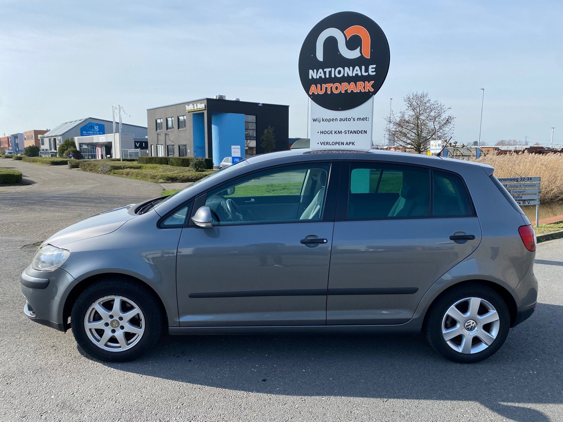 Volkswagen Golf Plus 2006 * 2.0 FSI Comfortline * AUTOMAAT *, Gebruikt, 4 cilinders, 1439 kg, Euro 4