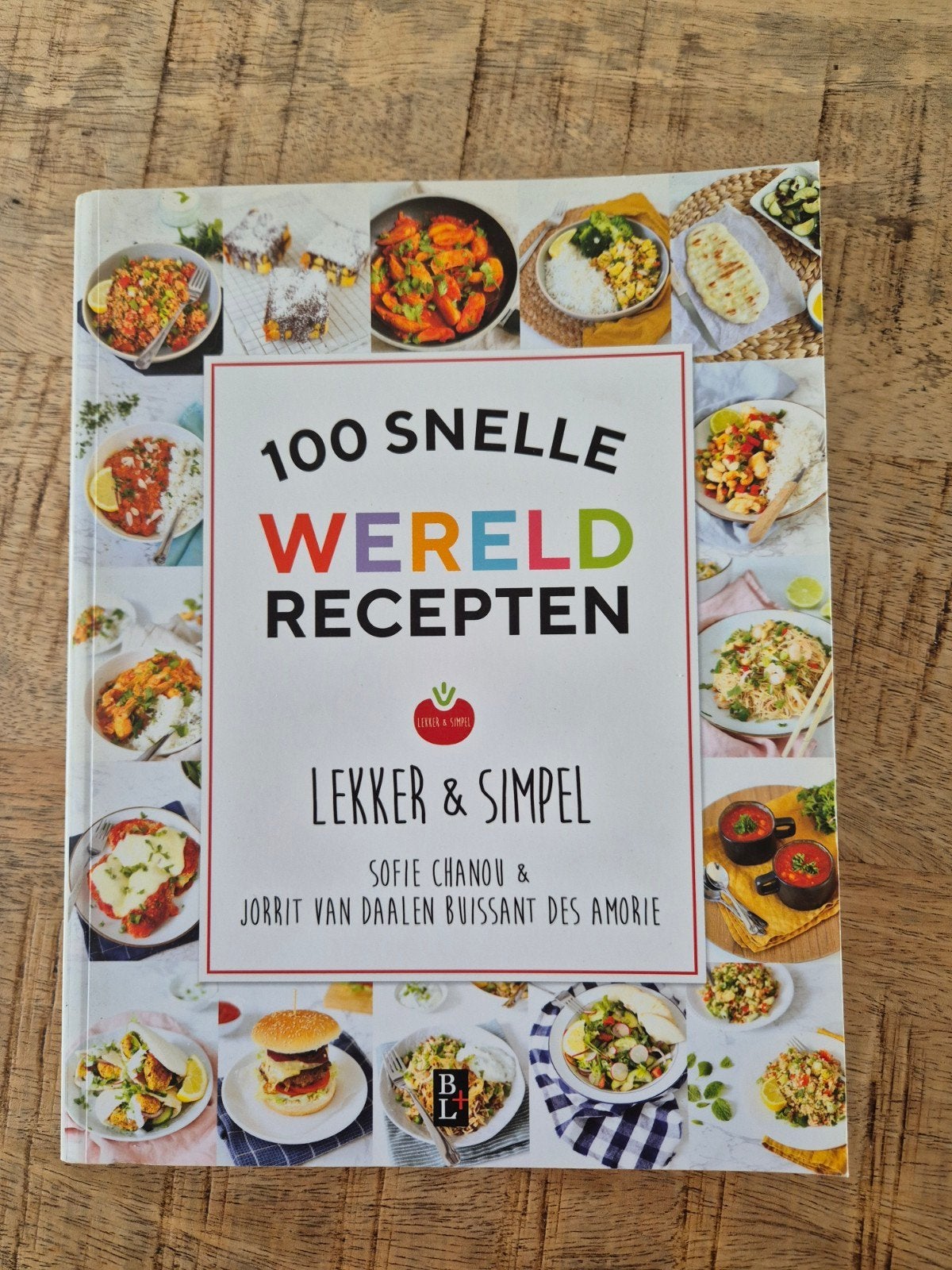 100 Snelle Wereldrecepten - Lekker & Simpel Kookboek, Boeken, Kookboeken, Gelezen, Voorgerechten en Soepen, Hoofdgerechten, Taart, Gebak en Desserts