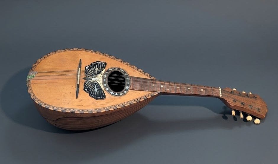 Vintage Mandoline met parelmoer inleg, Muziek en Instrumenten, Snaarinstrumenten | Mandolines, Verzenden, Gebruikt