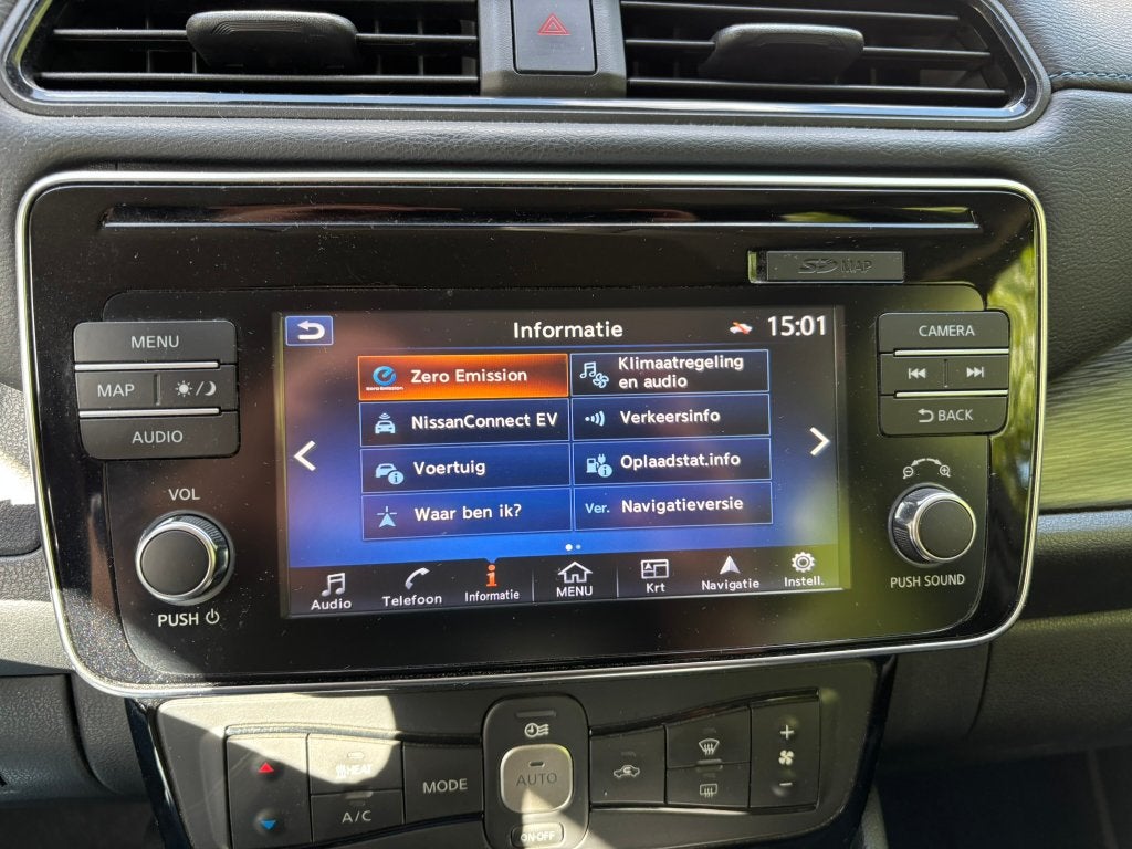 Foto 14 van Nissan Leaf Electric 40kWh 2018 Zwart metallic vol opties