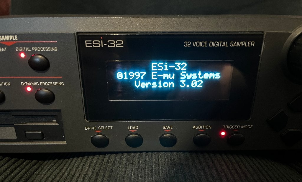 E-MU ESI32 Sampler, 32MB RAM, OS 3.02 + gratis IOMEGA ZIP100, Muziek en Instrumenten, Samplers, Verzenden, Gebruikt