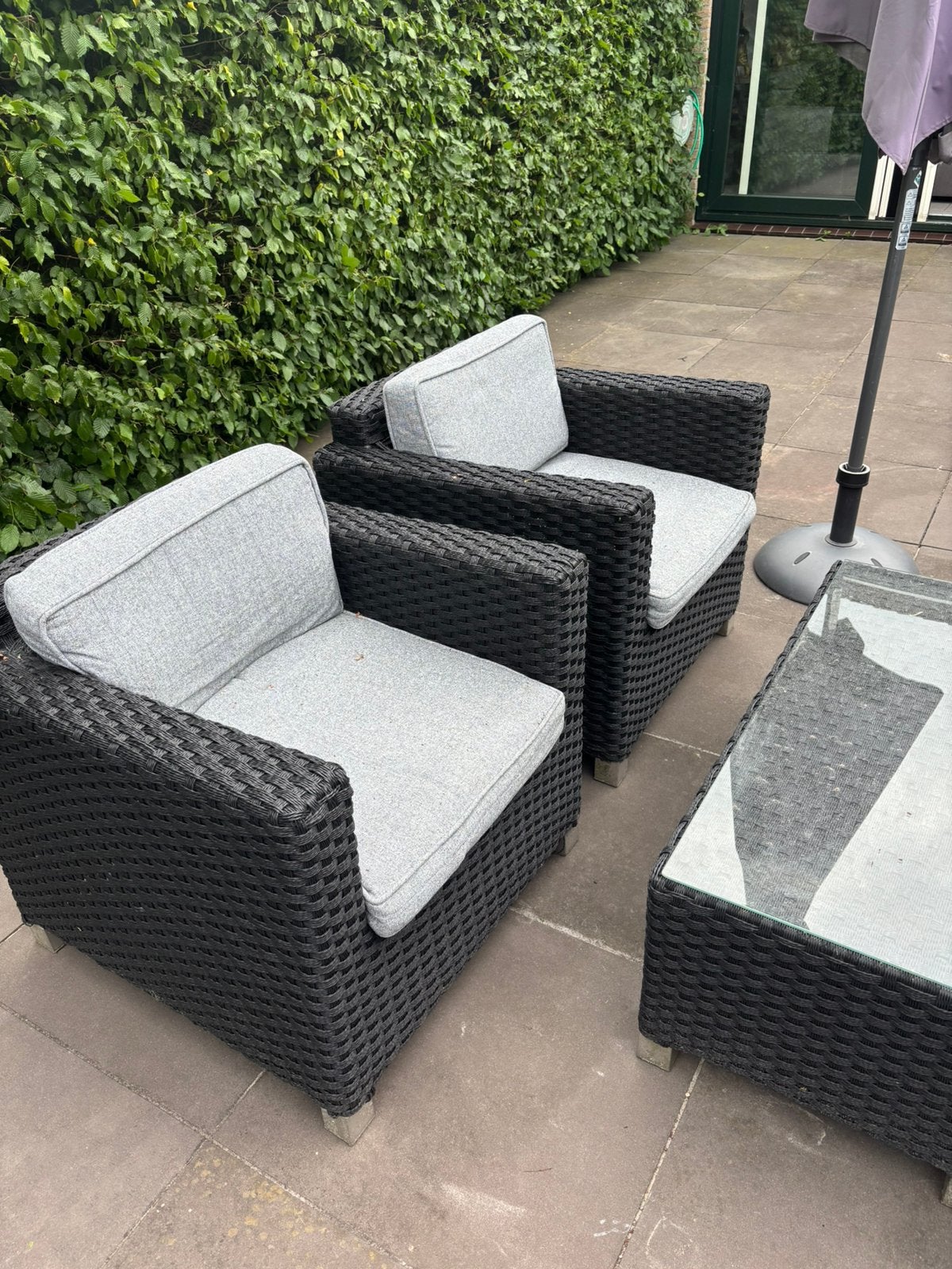 Tuinset in goede staat. Bank, 2 stoelen en tafel, Tuin en Terras, Ophalen, Gebruikt, Wicker, Bank
