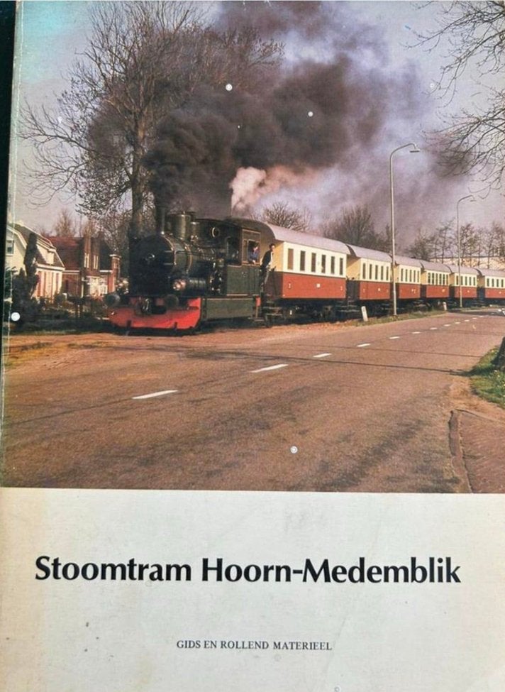 Stoomtram Hoorn-Medemblik: Gids en Rollend Materieel, Ophalen of Verzenden, Gelezen, Trein