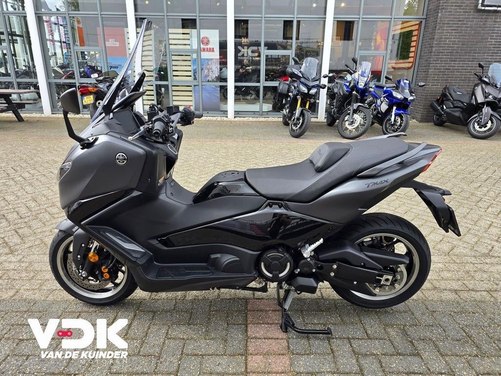 YAMAHA TMAX TECH MAX 560 Direct leverbaar!!!, Motoren, Motoren | Yamaha, 562 cc, Bedrijf, Onbekend, YAMAHA