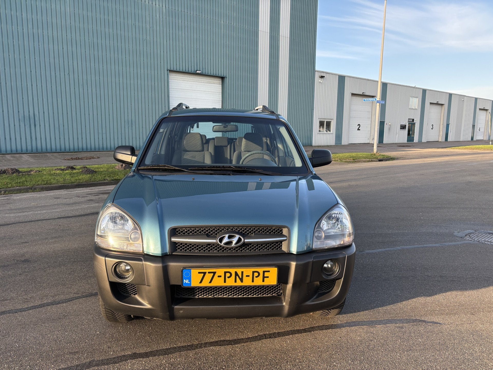Hyundai Tucson 2.0i Active 142 PK. Als nieuw rijdende inruil, Auto's, Stof, Gebruikt, 4 cilinders, Origineel Nederlands