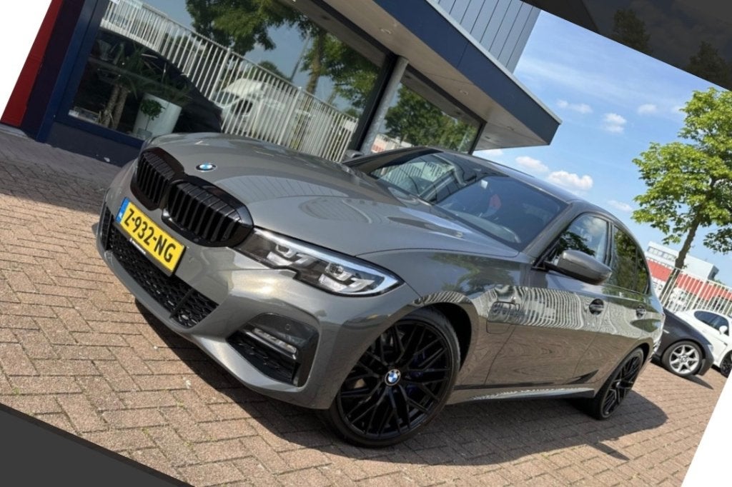 BMW 3-Serie 330e 292pk Aut 2021 Grijs, Auto's, BMW, 1998 cc, Achterwielaandrijving, 4 cilinders, Leder en Stof