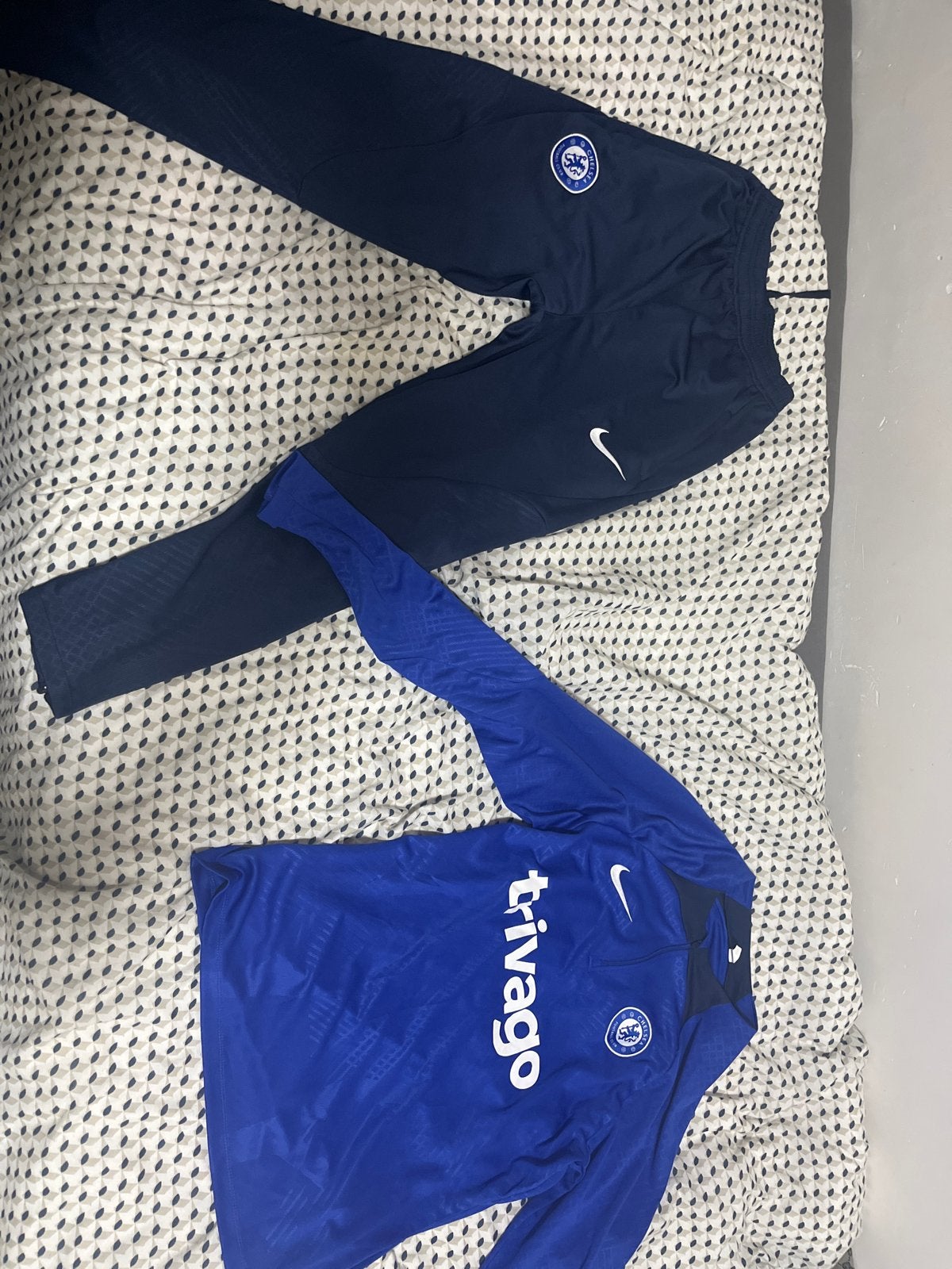 Chelsea FC Trainingspak maat M/L, Ophalen of Verzenden, Zo goed als nieuw, Voetbal, Maat 48/50 (M)