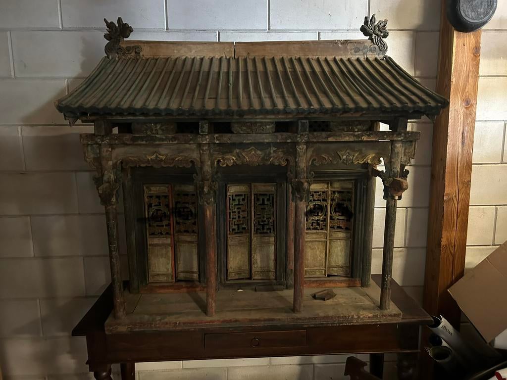Zeldzaam oud Chinees huisaltaar, ca. 150 jaar oud, Antiek en Kunst, Ophalen of Verzenden