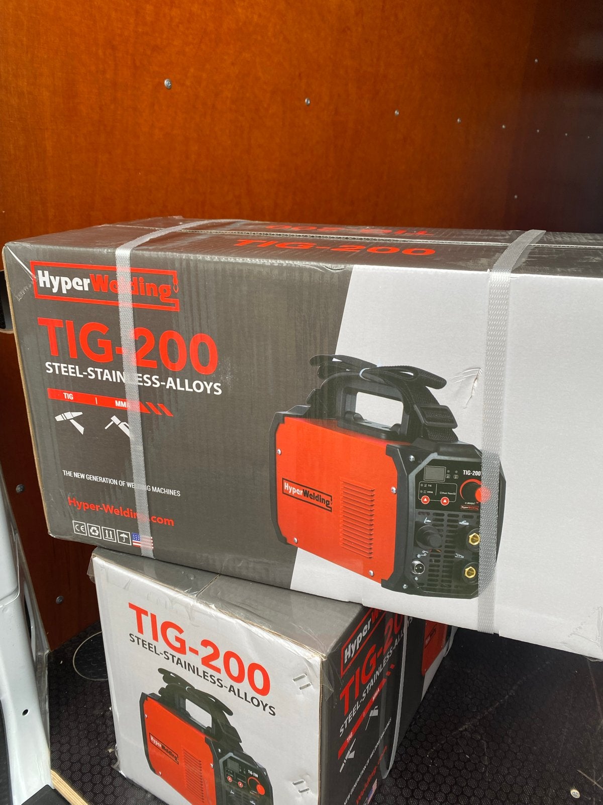 Te Koop: nieuw Hyper Welding TIG-200 Lasapparaat, Ophalen, Nieuw, 150 tot 250 ampère, Tig