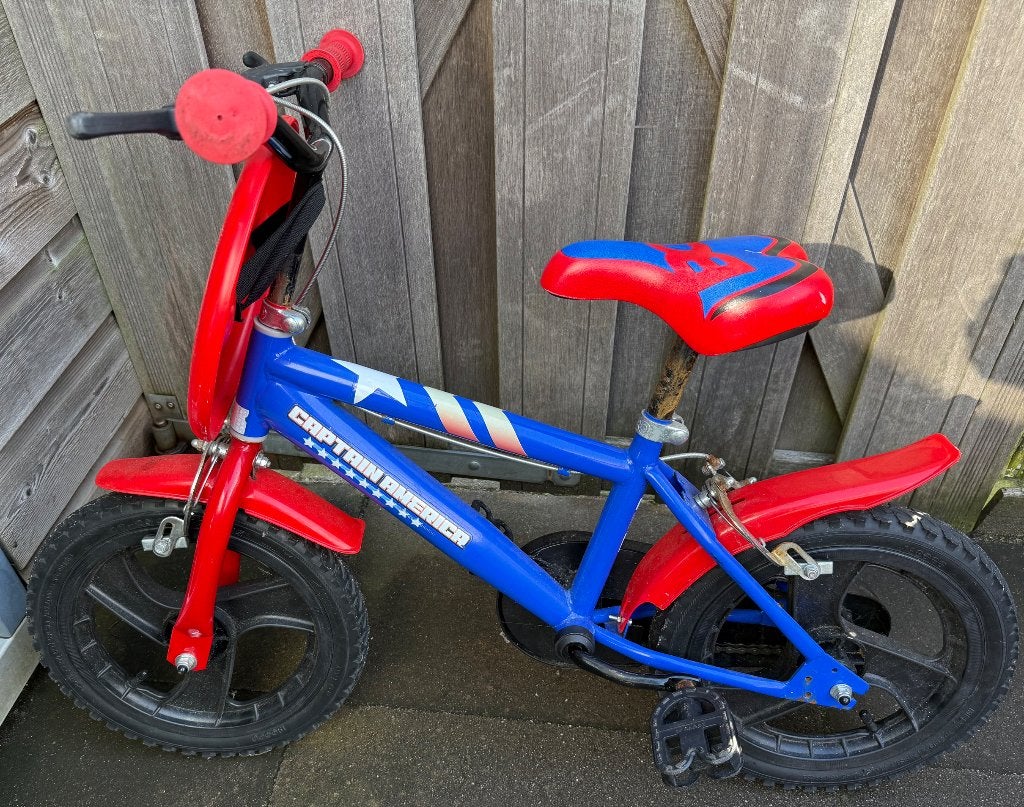 Dino Captain America jongens kinderfiets 16 inch, Fietsen en Brommers, Fietsen | Kinderfietsjes, Ophalen, Gebruikt, 16 tot 20 inch