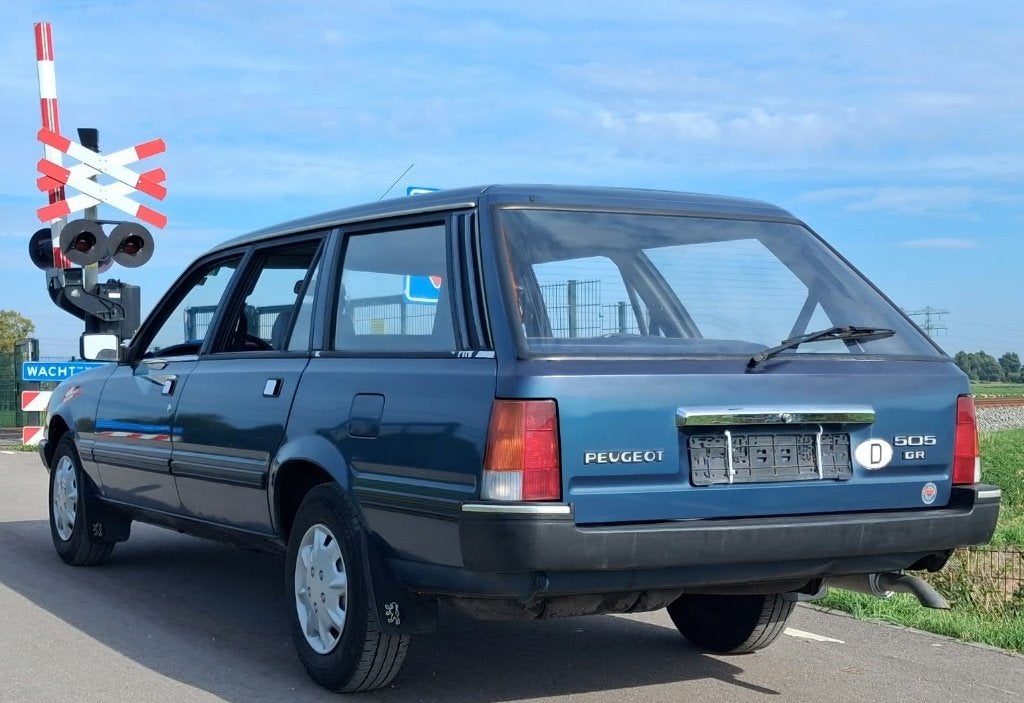 peugeot 505 familiale LPG 1986 BELASTINGVRIJ 5bak stuurbekr., foto 3