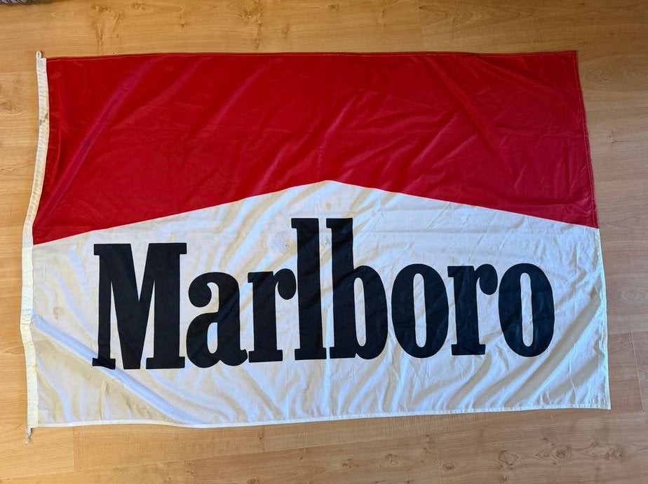 Marlboro reclamevlag, Ophalen of Verzenden