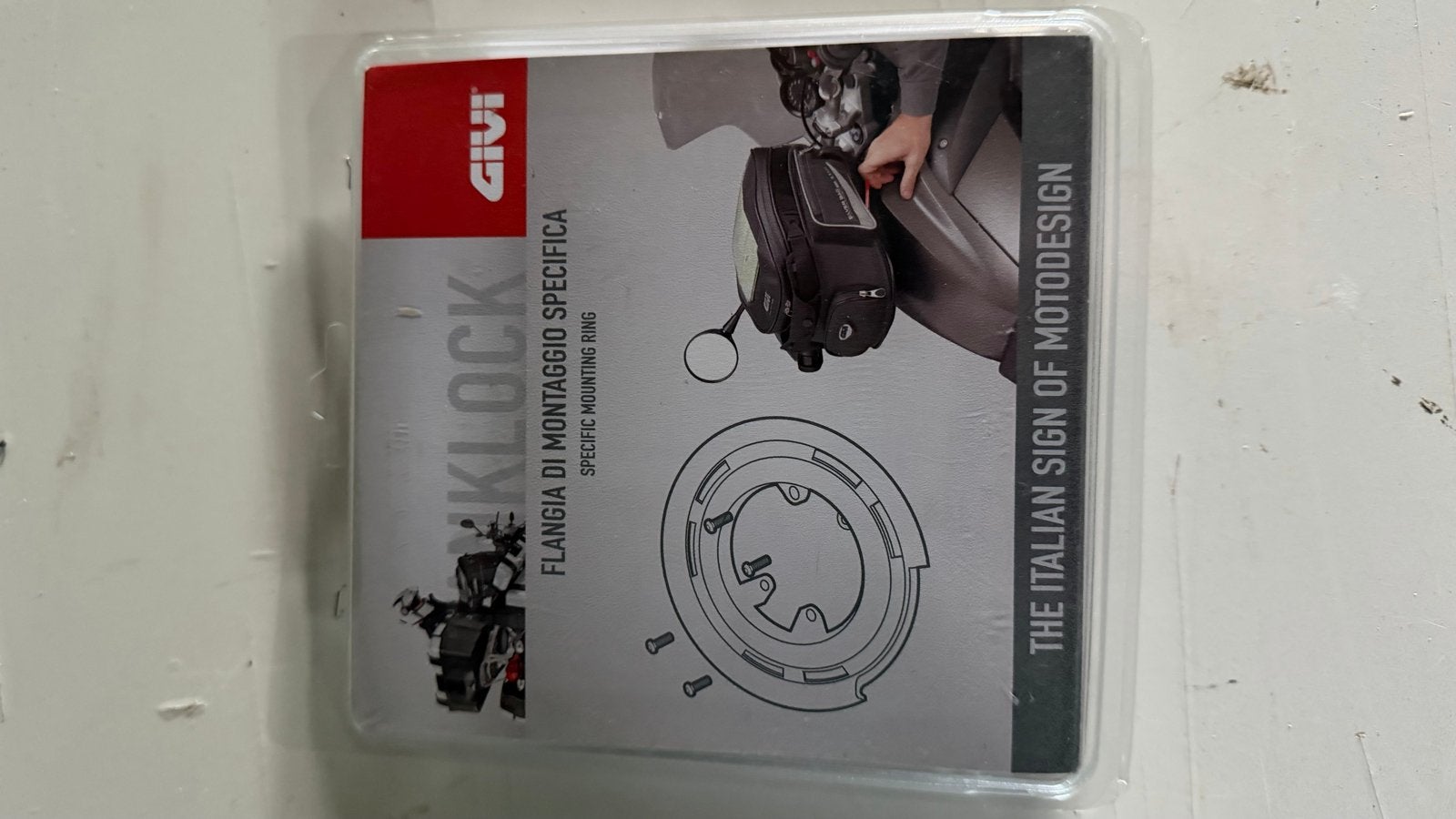GIVI Tanklock BF25 Tankring voor Honda Africa Twin, Ophalen of Verzenden, Gebruikt